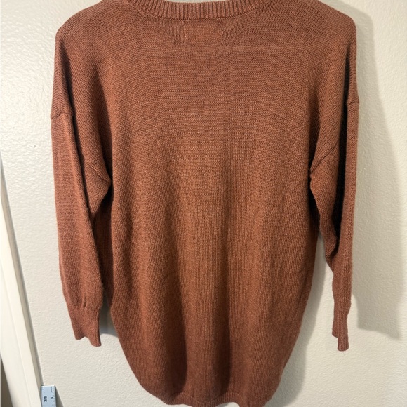 Sweet Wanderer Brownish Red Sweater with Braided Hem - Picture 2 of 3